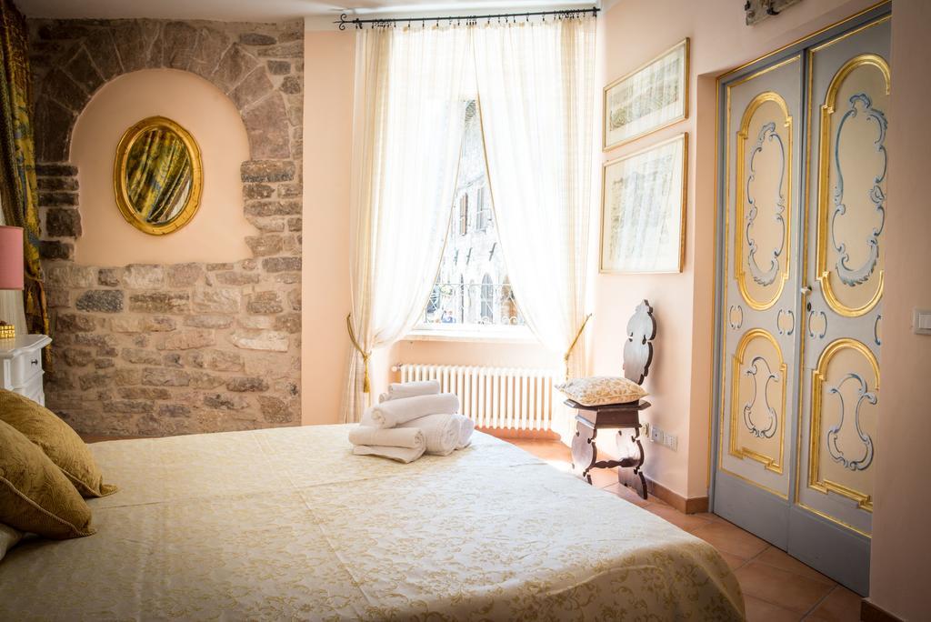 Apartment Assisi Cattedrale Phòng bức ảnh
